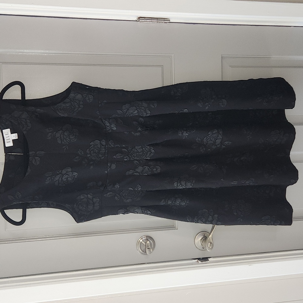 Elle Black Fit & Flare Mini Dress w/Floral Design Sz. 14